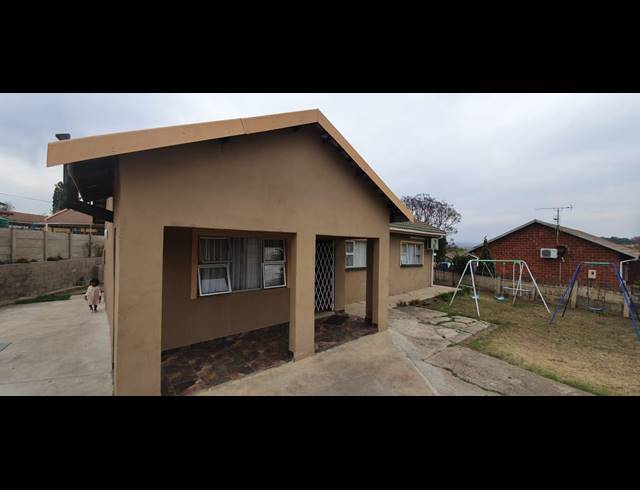 3 BEDROOM FREEHOLD SOLD IN FORDERVILLE
